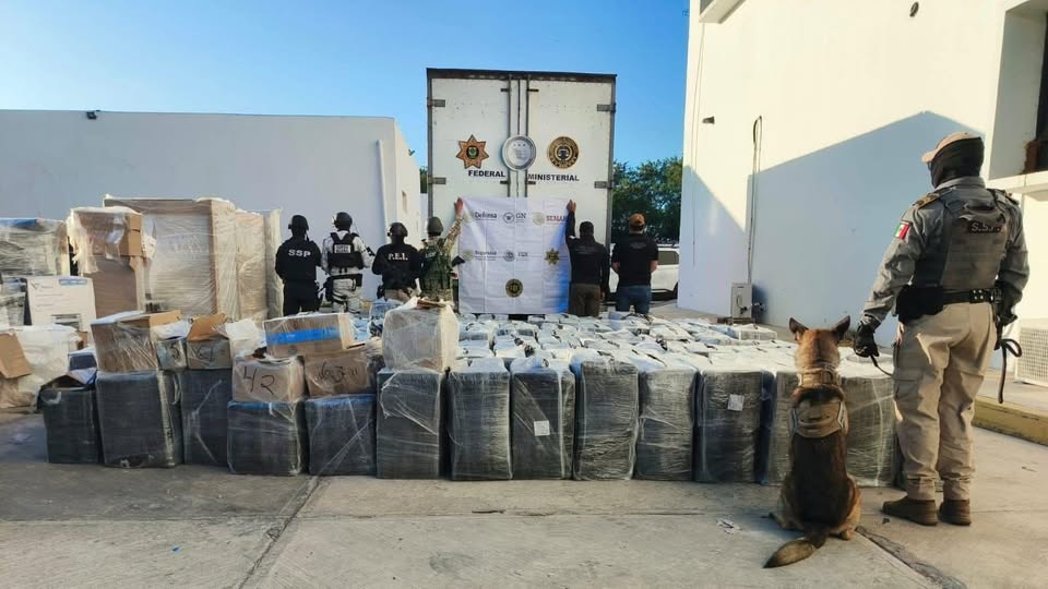 Operativo en puesto de control Merida -Campeche con saldo de droga asegurada y 2 personas detenidas