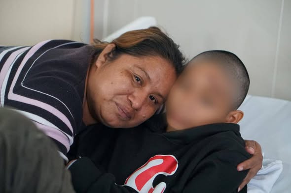 IMSS Yucatán realiza cirugía de alta complejidad y salva la vida de adolescente de Acanceh con objeto incrustado en el cráneo