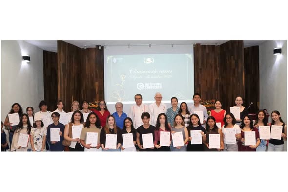 El Instituto Confucio de la UADY celebra la clausura de cursos de lengua y cultura china