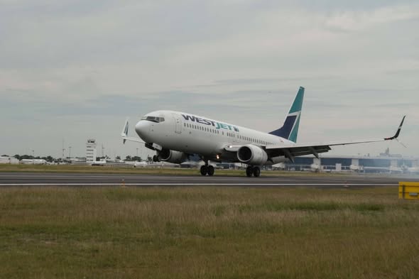 Yucatán refuerza conectividad aérea invernal con tercera frecuencia Toronto–Mérida