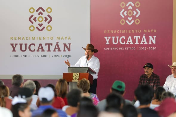 Gobierno del Estado refuerza infraestructura ganadera de Cenotillo. Esta es parte fundamental de la identidad productiva del estado :DiazMena