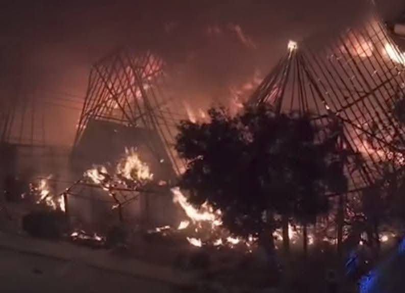 Tres incendios por la euforia de fin de año y el uso pirotecnia