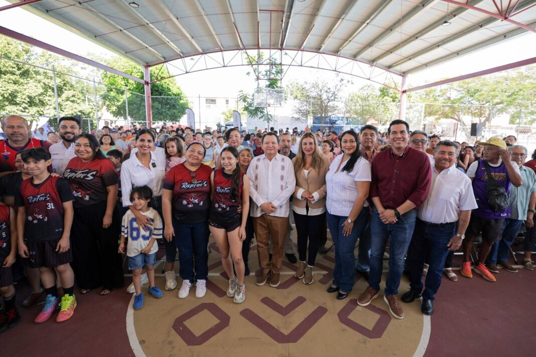 Justicia social con infraestructura para colonias de Merida ante el olvido de muchos años Huacho Díaz Mena