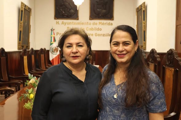 Cabildo de Mérida nombra por unanimidad a las primeras mujeres cronistas de la ciudad.