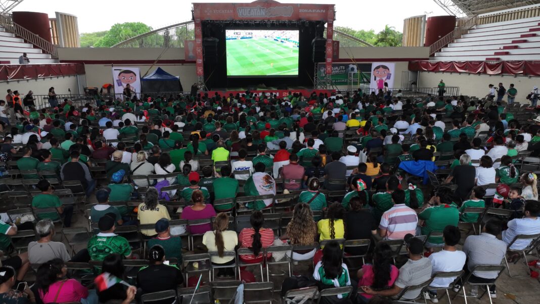 Convivencia familiar y la pasion por el deporte durante el inicio de Zona Fan Yucatán del Mundial FIFA 2026 Convivencia familiar y la pasion por el deporte durante el inicio de Zona Fan Yucatán del Mundial FIFA 2026