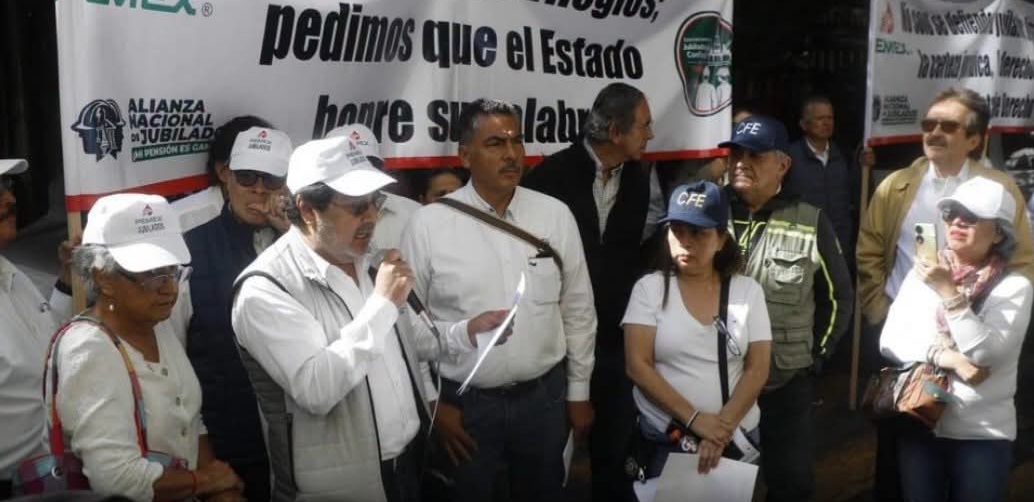 Jubilados demandan frente a Pemex reparar «contradicciones» de la ley de las pensiones «doradas Jubilados demandan frente a Pemex reparar «contradicciones» de la ley de las pensiones «doradas