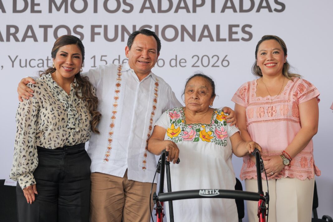 EL Gobernador Joaquin Díaz Mena entregó 9 motos adaptadas y 49 aparatos funcionales a 58 personas de 11 municipios EL Gobernador Joaquin Díaz Mena entregó 9 motos adaptadas y 49 aparatos funcionales a 58 personas de 11 municipios
