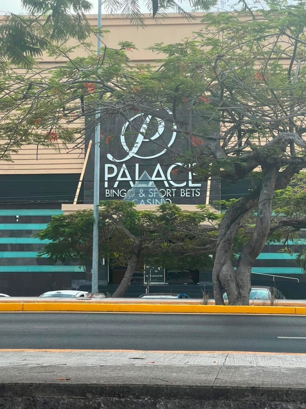 Capturan en casino de Cancún a presunto operador del narcotráfico buscado por autoridades federales Capturan en casino de Cancún a presunto operador del narcotráfico buscado por autoridades federales