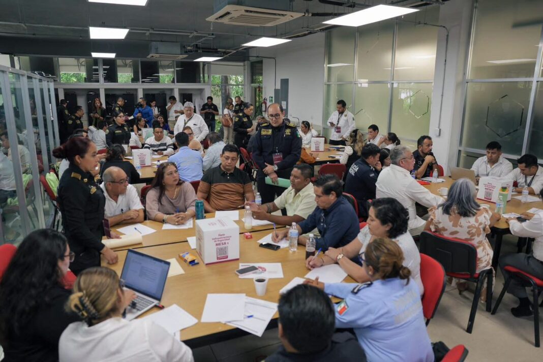 Inician foros ciudadanos para construir propuestas sobre agua, movilidad y seguridad en Mérida Inician foros ciudadanos para construir propuestas sobre agua, movilidad y seguridad en Mérida