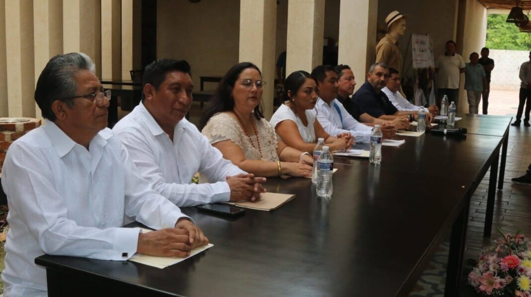 Tekit se alista para recibir la novena edición de la Expo Capital de la Guayabera Tekit se alista para recibir la novena edición de la Expo Capital de la Guayabera