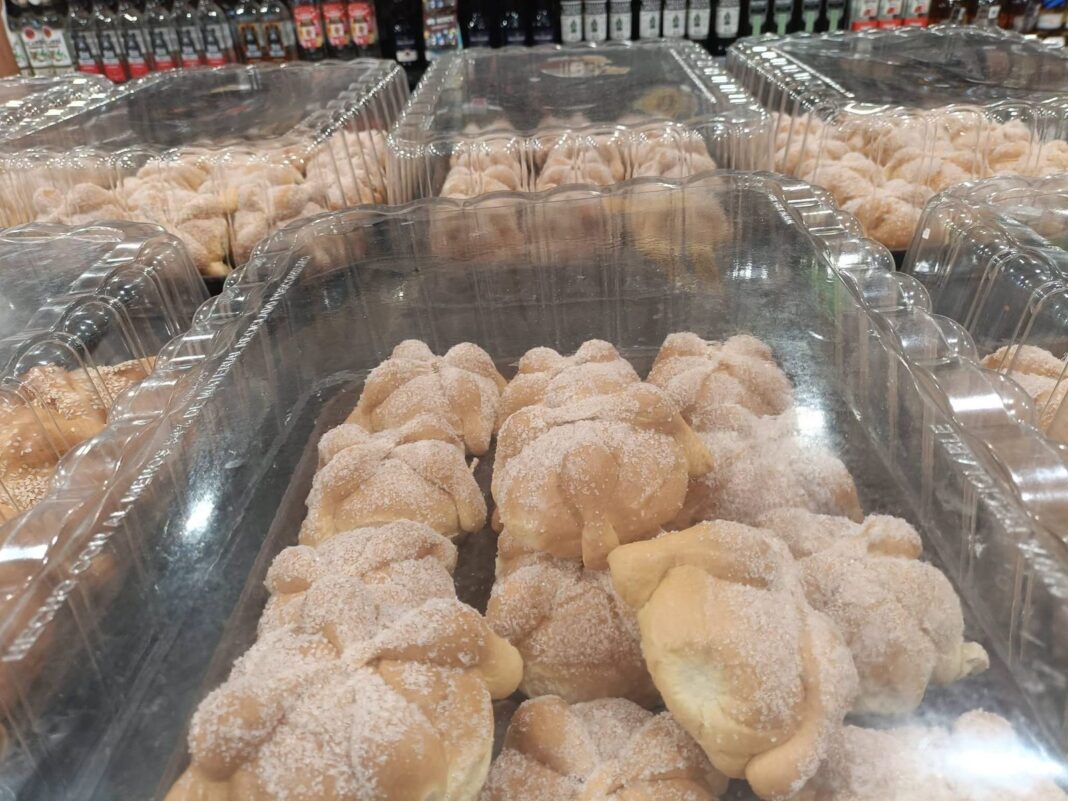 El pan de muerto se adelanta en Mérida y divide opiniones entre los consumidores El pan de muerto se adelanta en Mérida y divide opiniones entre los consumidores
