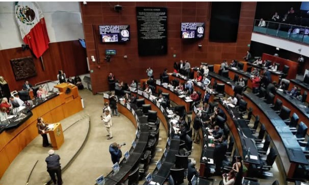 Consulta sobre protección de audiencias confronta a Morena con PRI y PAN Consulta sobre protección de audiencias confronta a Morena con PRI y PAN