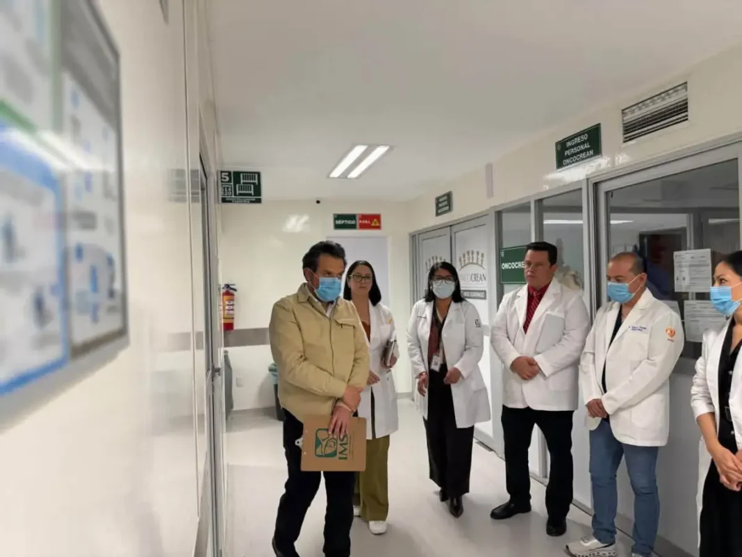 El director general del IMSS, Zoé Robledo, ofreció una disculpa personal a las familias de los recién nacidos que murieron en Durango El director general del IMSS, Zoé Robledo, ofreció una disculpa personal a las familias de los recién nacidos que murieron en Durango
