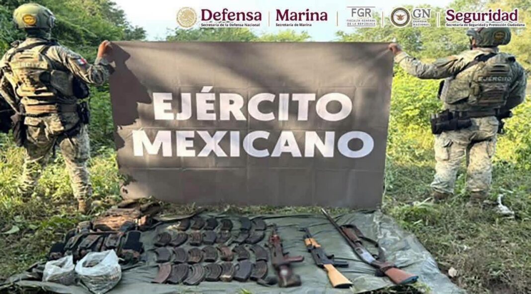 Operativos Federales y Estatales contra el crimen organizado .Decomiso de armas e inhabilitan laboratorio de metanfetamina en 2 estados Operativos Federales y Estatales contra el crimen organizado .Decomiso de armas e inhabilitan laboratorio de metanfetamina en 2 estados