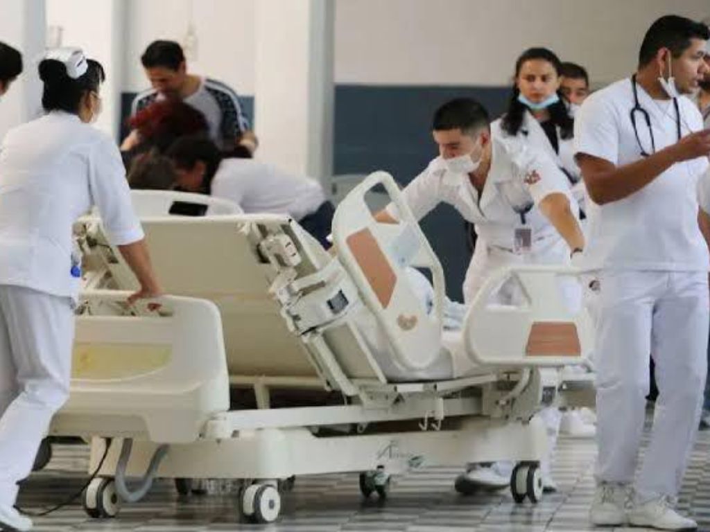 CNDH advierte vulneración de derechos de médicos residentes en México CNDH advierte vulneración de derechos de médicos residentes en México