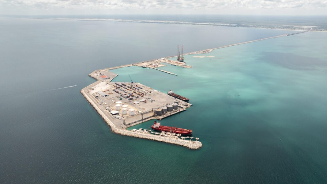 Renacimiento Maya consolida la ampliación del Puerto de Progreso con nueva licitación y avance de plataforma Renacimiento Maya consolida la ampliación del Puerto de Progreso con nueva licitación y avance de plataforma