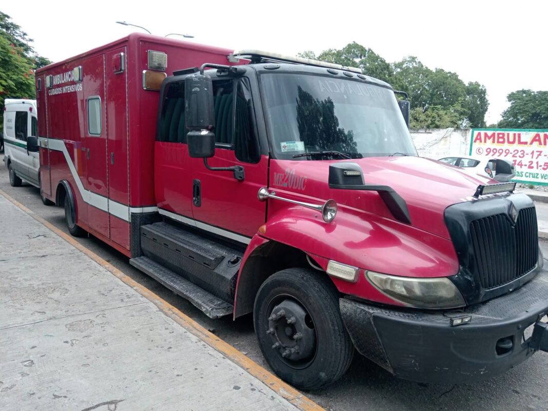 Denuncian en redes sociales malas practicas de empresa de ambulancias en Mérida recomendada por Hospital privado Denuncian en redes sociales malas practicas de empresa de ambulancias en Mérida recomendada por Hospital privado