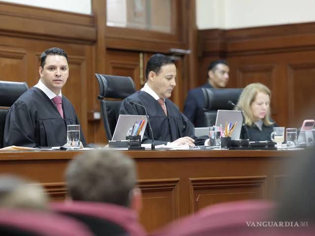 SCJN determina que con “mayoría simple” podrá ordenar a congresos legislar ante omisiones SCJN determina que con “mayoría simple” podrá ordenar a congresos legislar ante omisiones